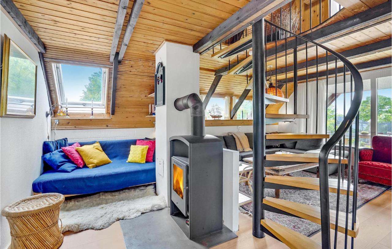 Amazing Home In Logstrup With Kitchen Exteriör bild